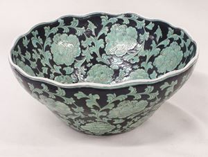 Picture of Chinese Hua Ping Tang Zhi bowl