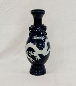 Picture of Chinese glazed vase with dragon