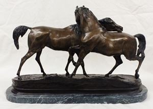 Picture of Pierre Jules Mene (1810 - 1879) "Le Accolade" bronze